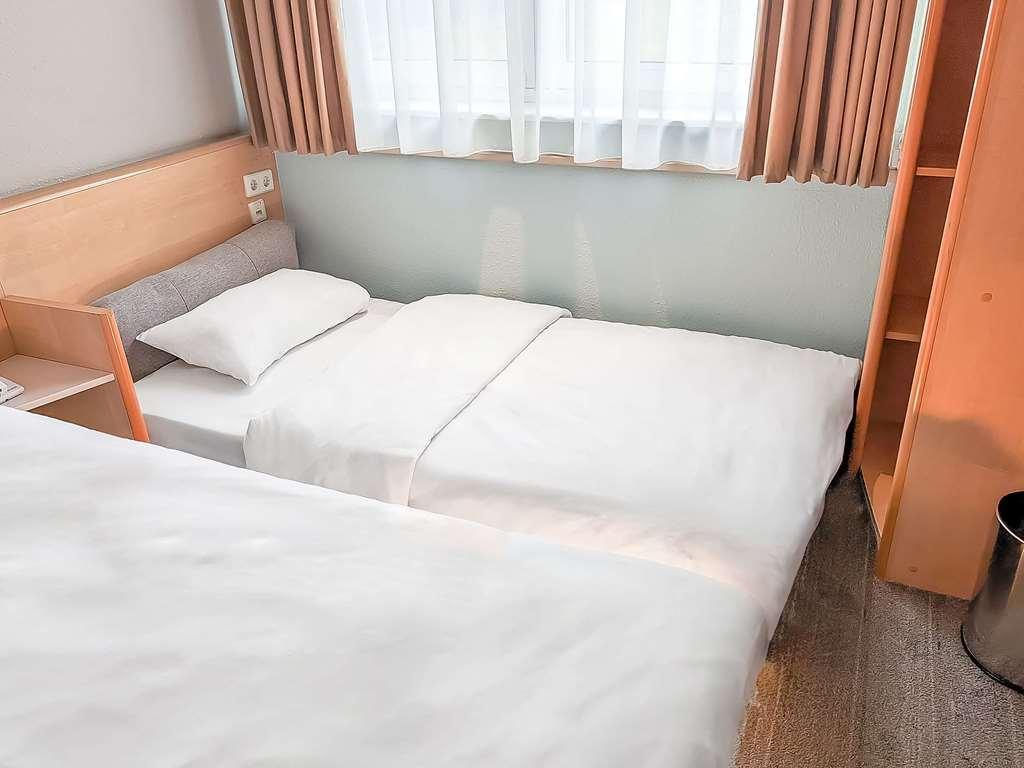 Ibis Luebeck City Hotel Room photo